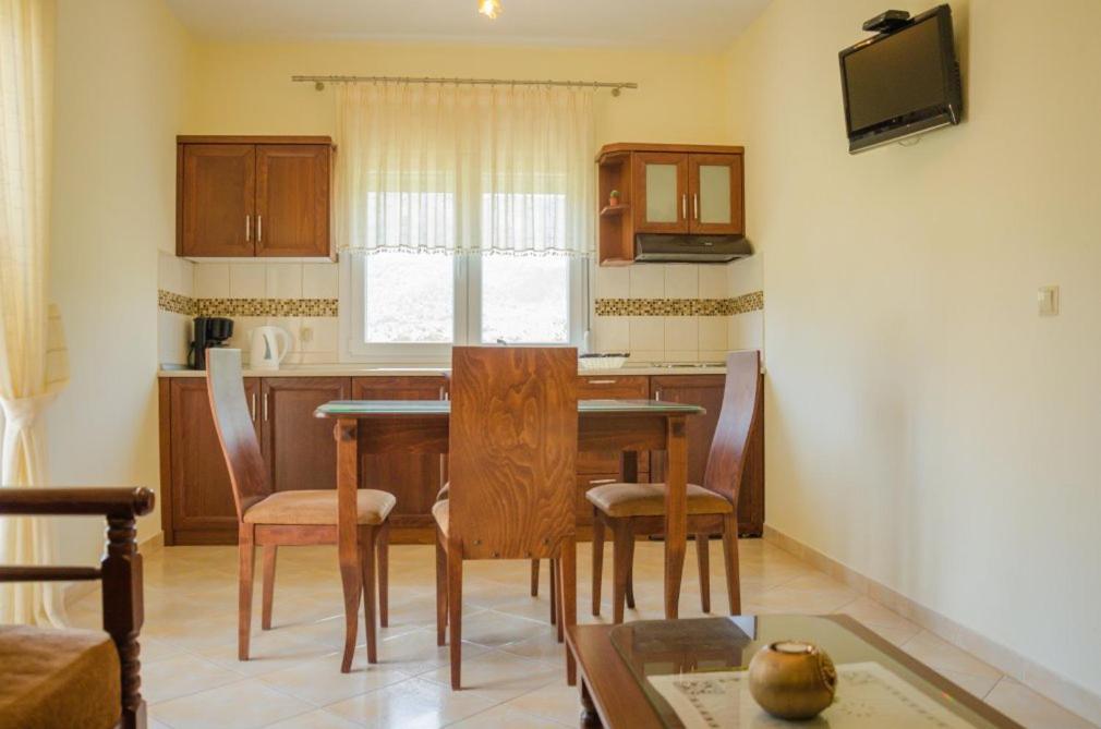 San Giorgio Apartments Skala Potamia  Rum bild