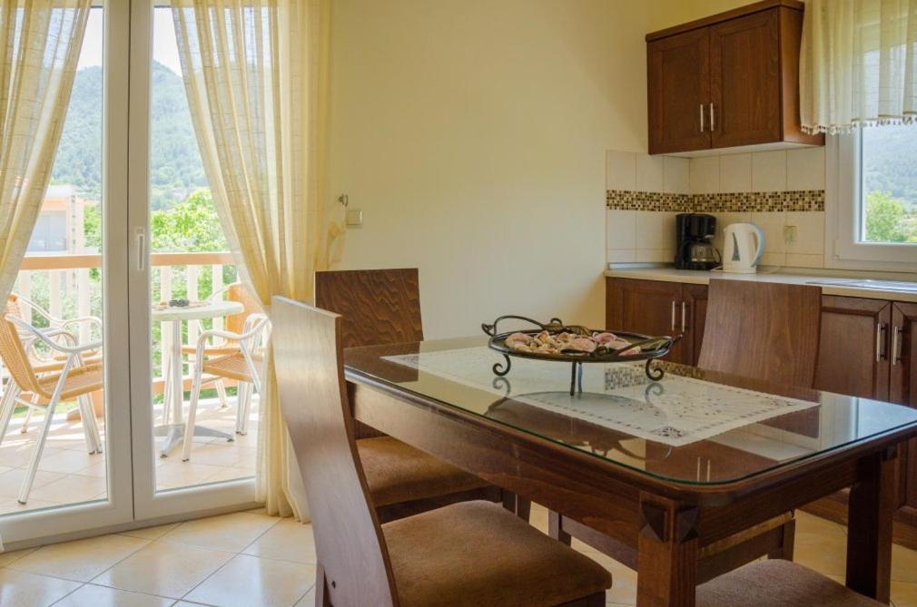 San Giorgio Apartments Skala Potamia  Rum bild